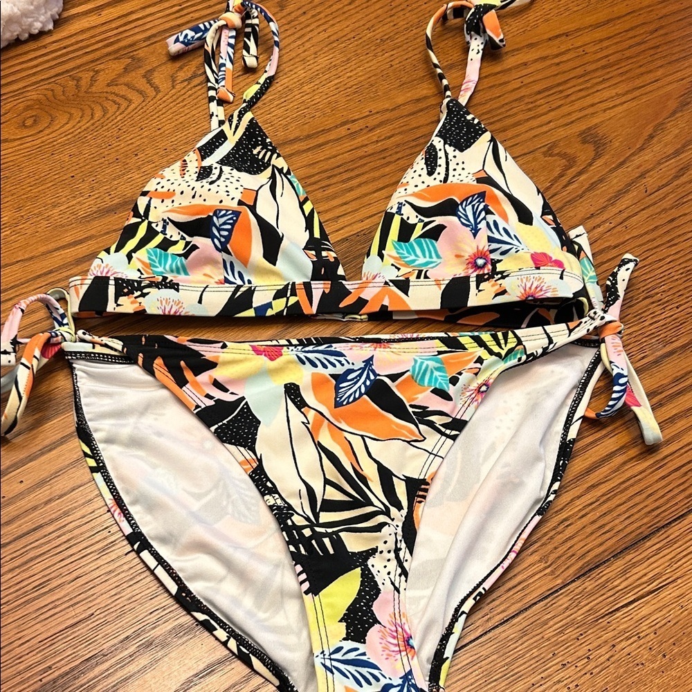 Old Navy Multicolor Floral Bikini